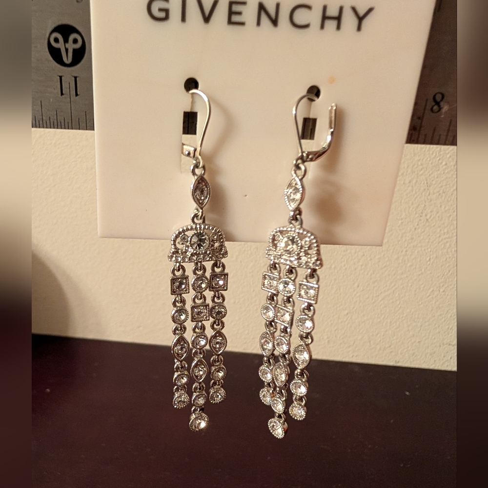 New Givenchy Sparkling Crystal Chandelier Earrings - Picture 5 of 8